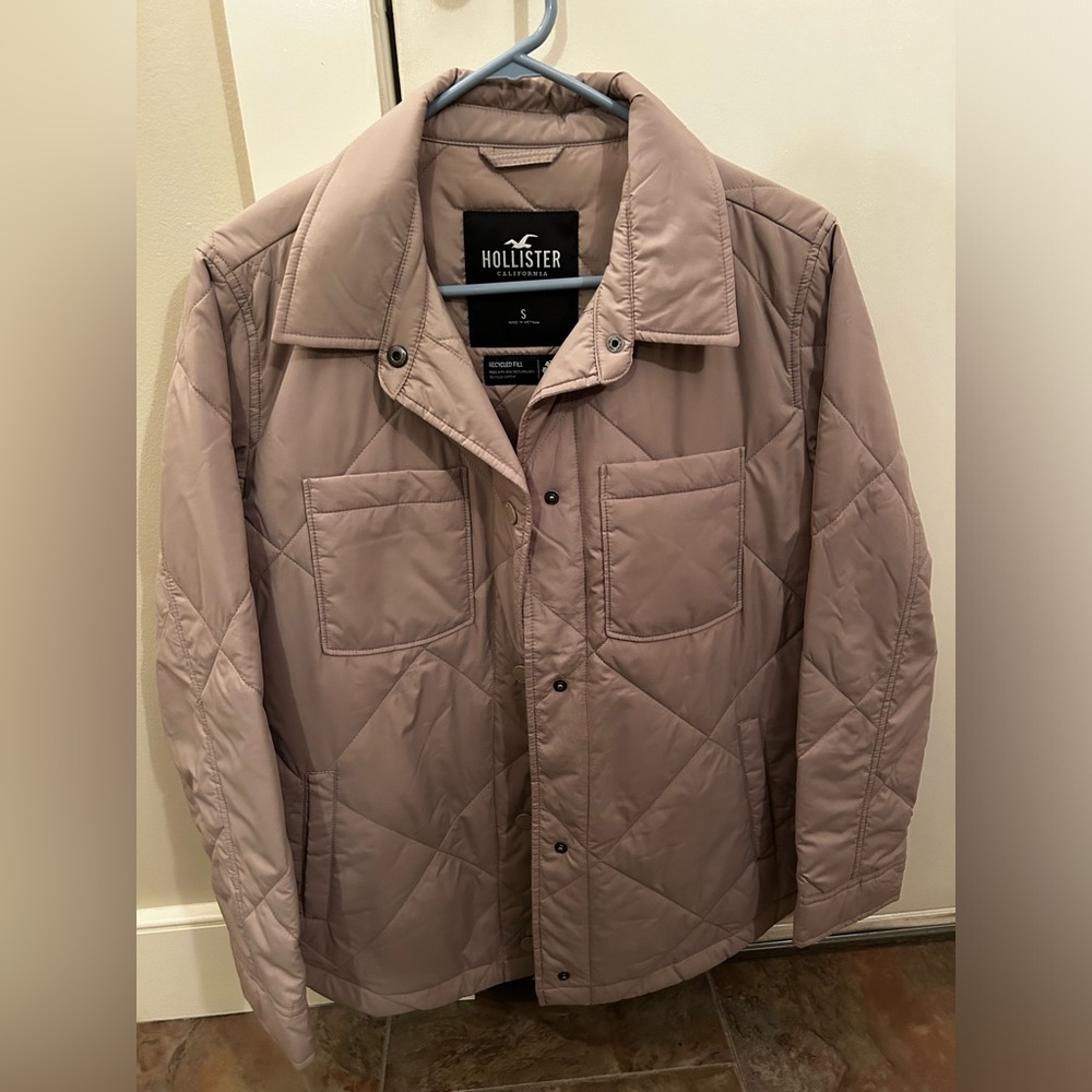 NWOT Hollister quilted lightweight jacket